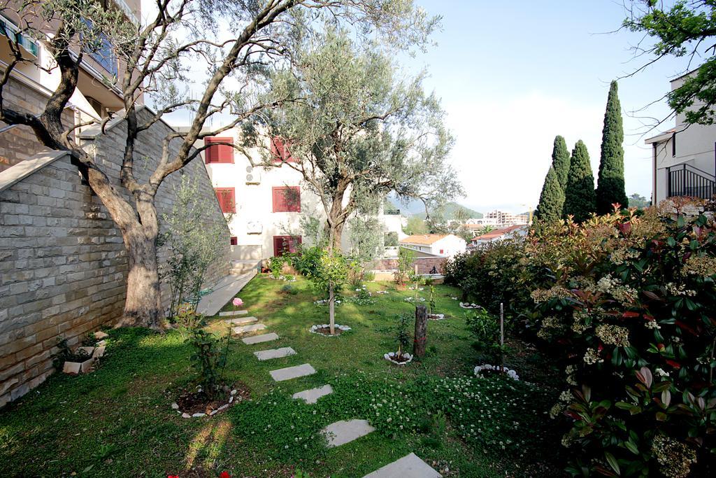 Apartments Draskovic Mirista Petrovac Exteriér fotografie